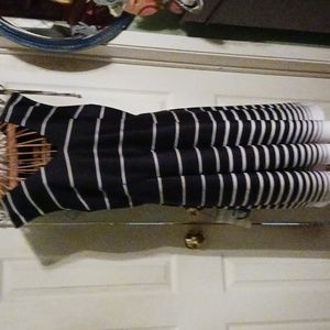 Super flattering Lane Bryant black and white dress size 24 W, terrific condition